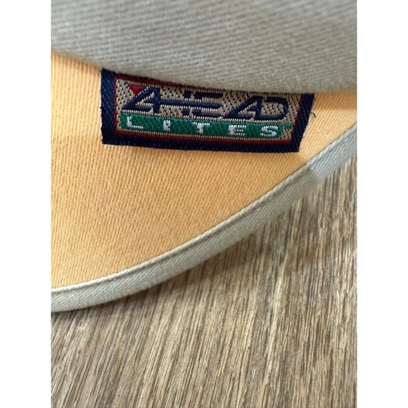 Vintage Women's Pebble Beach Golf Links Ahead Lites Visor Light Orange - Picture 3 of 6